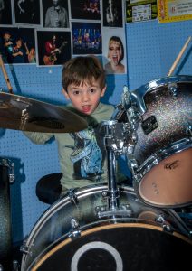 drum-child-3494